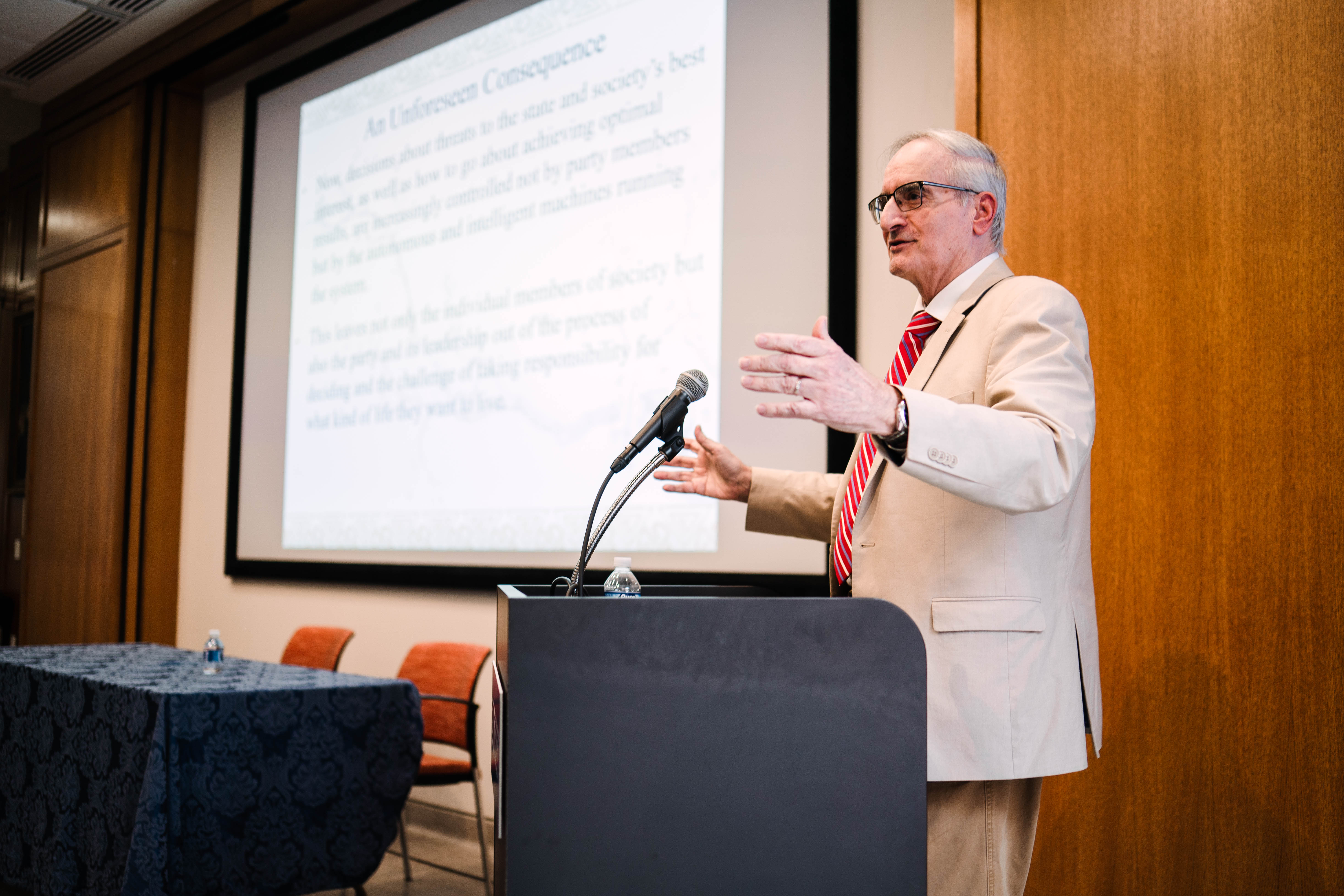 Prof. Ivanhoe delivering Crating Character lecture (2023)
